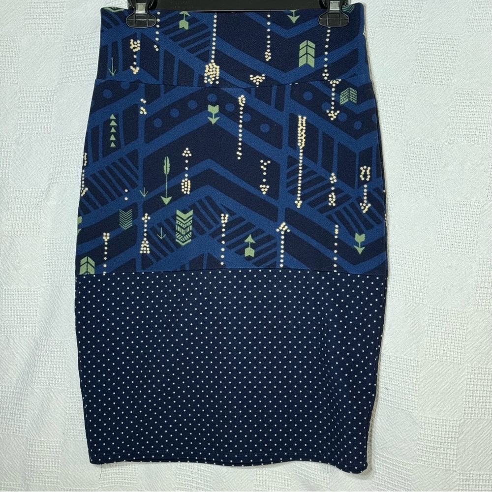 LuLaRoe Small Cassie Pull On‎ Pencil Skirt Dark Blue Navy Arrow Polka Dot Print